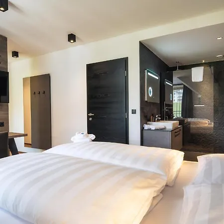 Marent Hotel Fiss